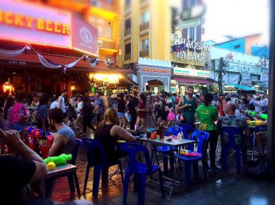 2017年4月 バンコク滞在記(復路) BKK-MFM-KIX 初めてハズレを引きつつ、中途半端にソンクランに参加してソコソコのデート編