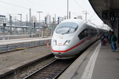 2017年春の帰国旅行寄り道その①-ショパンの生誕地を訪ねて