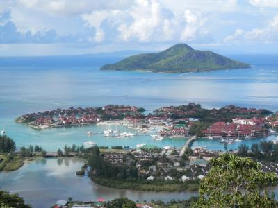 2017 南アフリカの旅1 トランジットでセーシェルに1泊しました。