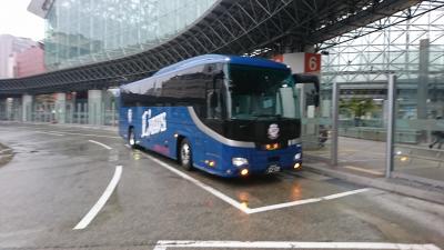 西武高速バス「金沢エクスプレス7号」