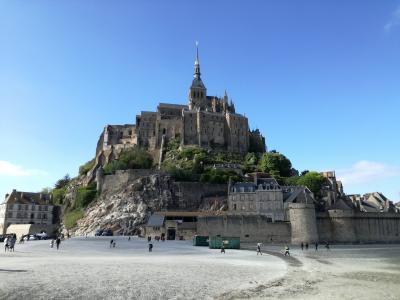 モンサンミッシェルとロワール渓谷の古城巡り 9日間の旅