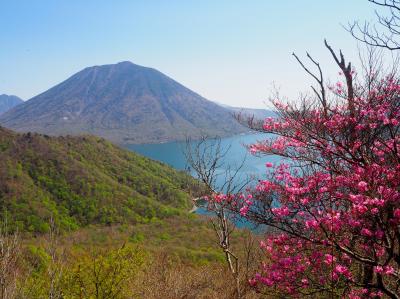 日光の山旅　社山ハイキング/眼下に広がる中禅寺湖ブルー♪　