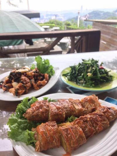 2017/05 台北食べまくりの旅②　前半　龍山寺でB級グルメと猫空で茶葉料理