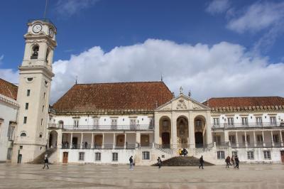 大学の街・コインブラ