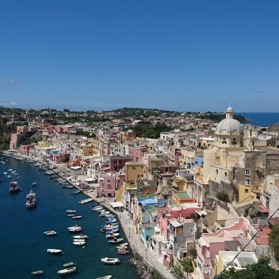 イタリア一人旅★ローマ・ナポリ・ソレント④ナポリからプローチダ島へ
