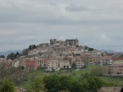 春の優雅なアブルッツォ州/モリーゼ州　古城と美しき村巡りの旅♪　Vol299(第11日)　☆Iserniaから美しい風景の中をTorella del Sannioへ♪
