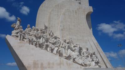 「発見」とは言わなくなったはず。でも「発見のモニュメント」は健在。