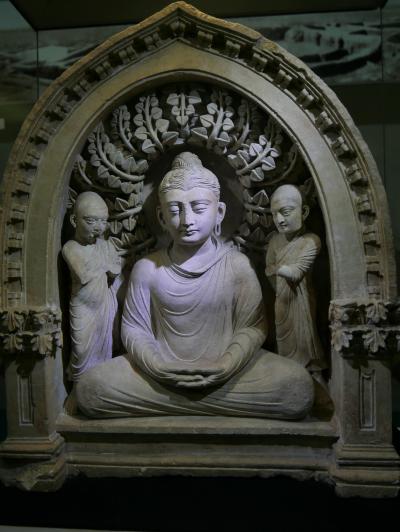 いろいろウズウズ  ウズベキスタンの旅　4． タシケント　後編