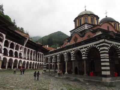 ブルガリア・ルーマニア２３００Km巡り旅　①リラの僧院から国境の町ルセへ