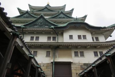 名古屋城　日本名城集成　小学館 綿密な考証と現地調査にもとづいた美しく精密な復元図。109城