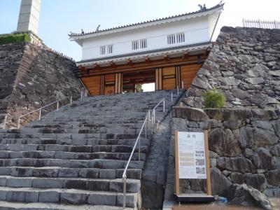 舞鶴城公園から武田神社　朝の散歩1時間半