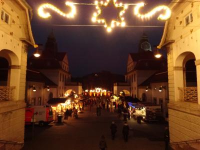 小さな街のクリスマスマーケット