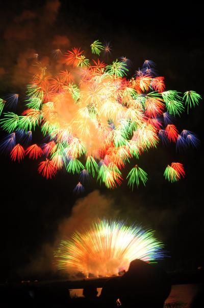 4年ぶりの伊勢神宮奉納全国花火大会へ@伊勢市宮川堤公園