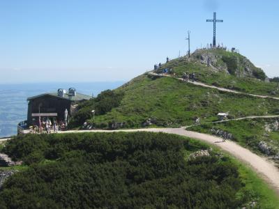 「すべての山に登れ！！！　標高1776m、山頂の温度12度のウンタースベルク+ヘルブルン宮殿で水まみれ(&#39;-&#39;)」　音楽祭でもないのに、ザルツブルクに7連泊（＋ミュンヘン3泊）した件(*&#39;ー&#39;*)　2017年6月母娘旅行