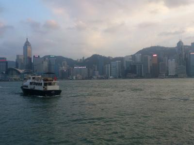 一時帰国からの戻りに香港でオペラ見てきました