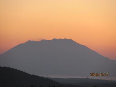 薩摩・大隅の旅（３１）霧島の夕暮れ。