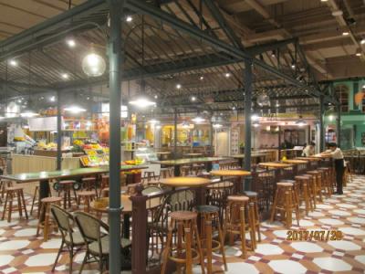 上海の中心大厦のレストランオープン