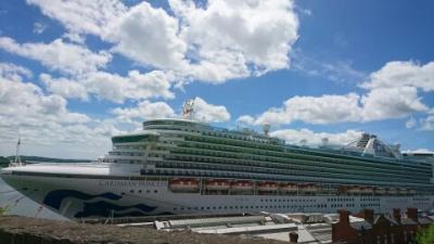 **英国一周プリンセスクルーズ** (サザンプトン港)