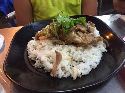 食べ続ける家族のパタヤ旅行　1日目/8日間