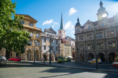 2017.8 　今年もマイルで　チェコ・オーストリア・ポーランド（＆ＩＳＴ・ＳＥＬ）　中世の美しい城と街並み　1）備忘録