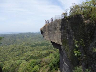 鋸山（日本寺）　地獄のぞきから百尺観音まで とにかくド肝抜かれます