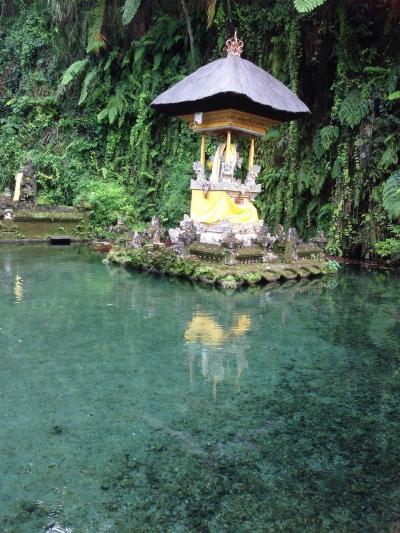 グヌンカウィ・スバトゥ寺院