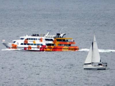 ０６．花火大会を見るＨＶＣ熱海伊豆山１泊　東急ハーヴェストクラブ熱海伊豆山&VIALA 　　相模灘を行き交う船舶その２