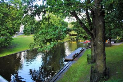 ラトヴィアへ！　その６　ラトヴィアの首都リガのピルセータス運河で遊覧船に乗りました。