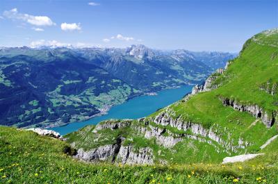 スイス(5)。トッゲンブルクからユリア峠を越えてエンガディンへ