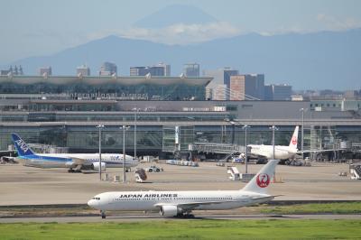 【飛行機限定】台風も去り天気になった羽田空港で飛行機を見て、撮って、過ごす。