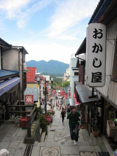 上州・伊香保温泉　ノスタルジックな温泉街の路地と石段をぶらぶら歩き旅ー１