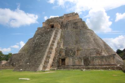 VIVA MEXICO!！  古代文明、遺跡とカリブの楽園・・・ウシュマル遺跡、カバー遺跡編