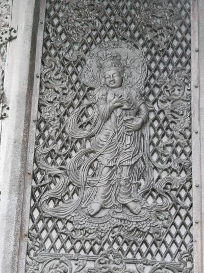 2017.7フィンランドの友人と奈良・京都へ3-手向山天満宮，東大寺二月堂，鐘楼，金堂（大仏殿）など，奈良博により，Cafe Luceで昼食