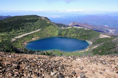 紅葉シーズンの一切経登山・魔女の瞳・雲海のスカイライン