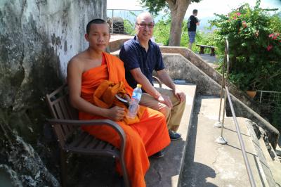 シニアのふれあい一人旅　IN　ラオス・ルアンパバーン　その１　　