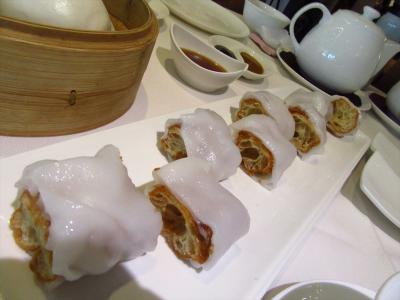 香港★乗り継ぎでやってきた台湾人の友達と九龍駅で飲茶　～王子飯店@Elements～