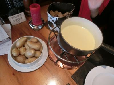 2017GW スイス25：ツェルマット 本日の宿「Adonis」と昼食のチーズフォンデュ