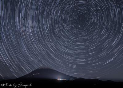 2017年山中湖ロッジ滞在記（９）　星空の下の富士山を中心に、気ままに富士山撮影