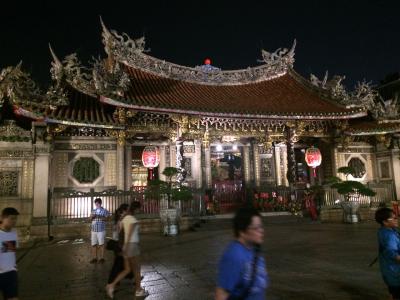 台北：龍山寺と艋舺夜市&華西観光夜市