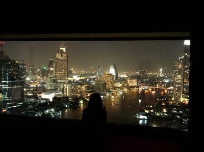 2017年11月 バンコク出張記 NRT-ICN-BKK/ビジネスクラス 初めてロイクラトンに参加(クラトンを作ってみた)、サナームルアンにて、11月末まで限定の王室(ラマ9世)の展示会に参加、バンコクで温泉に入り、少しホテルライフと仕事の打ち合わせ 編