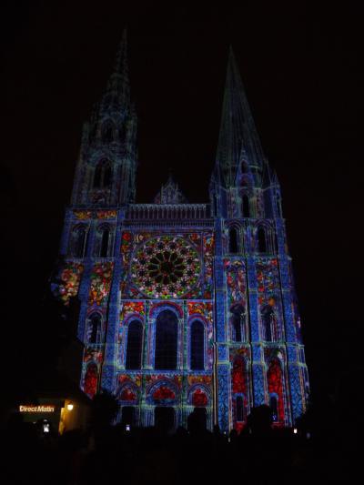 フランスの美しい村を訪ねて(17)サントル地方
