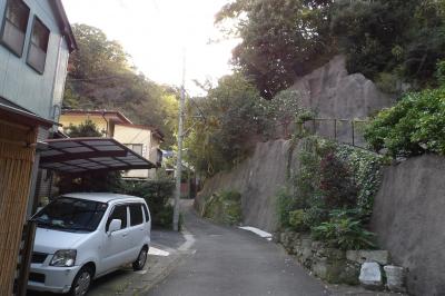 松久寺奥の石切場跡