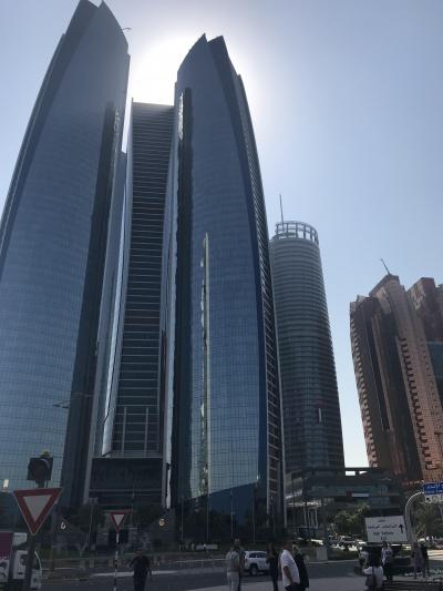 ドバイ、アブダビ3泊6日の旅①アブダビ編