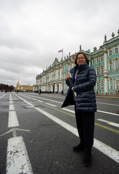 初冬のロシア旅（14）サンクトペテルブルグ　妻と生き別れ、残りの自由時間をエルミタージュ美術館の中を一人彷徨い歩く。