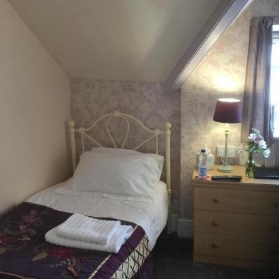 初アイルランド&北ウェールズ、ロンドン一人旅、ナローボートで運河と水路橋を進み、アイルランド海峡を船で渡り、北ウェールズを保存鉄道で移動、ブライトンの最新スポットなど盛りだくさんの旅。④北ウェールズ編