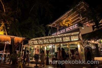 パタヤで絶対おすすめのビーチフロントレストラン”THE GLASS HOUSE”