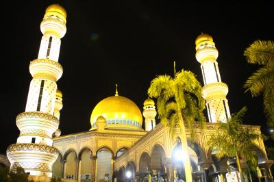 クアラルンプール＆ブルネイでモスク巡り（その２：ブルネイ編～７ツ星ホテル・エンパイア、オールドモスク、ニューモスクなど）