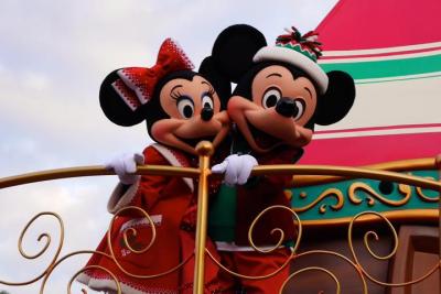 2017年秋!:TokyoDisneyLand『ディズニー・クリスマス・ストーリーズ By日本航空』＆『ディズニー・ギフト・オブ・クリスマス!』を寒さの中堪能してきました!(家族で!)