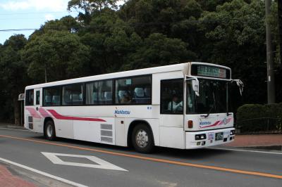 西鉄特急バスむなかた号で宗像大社、鎮国寺に参拝、帰路はJRの普通列車で博多まで。