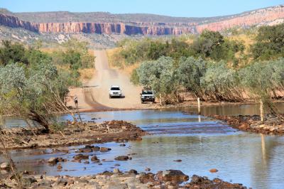 オーストラリア　レンタカー旅行　9日目　ギブリバーロードのペンテコスト川を４WDで突っ走る
